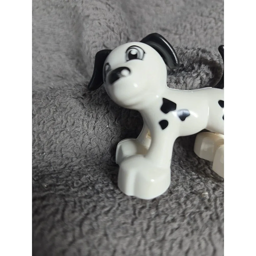 LEGO White Duplo Dog Black Eyes & Black Ear Nose